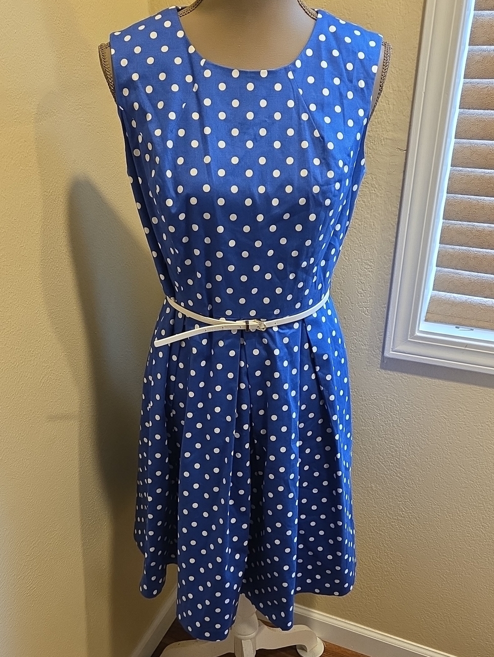 Liz Claiborne Royal Blue and White Polka Dot Sleeveless Midi Dress